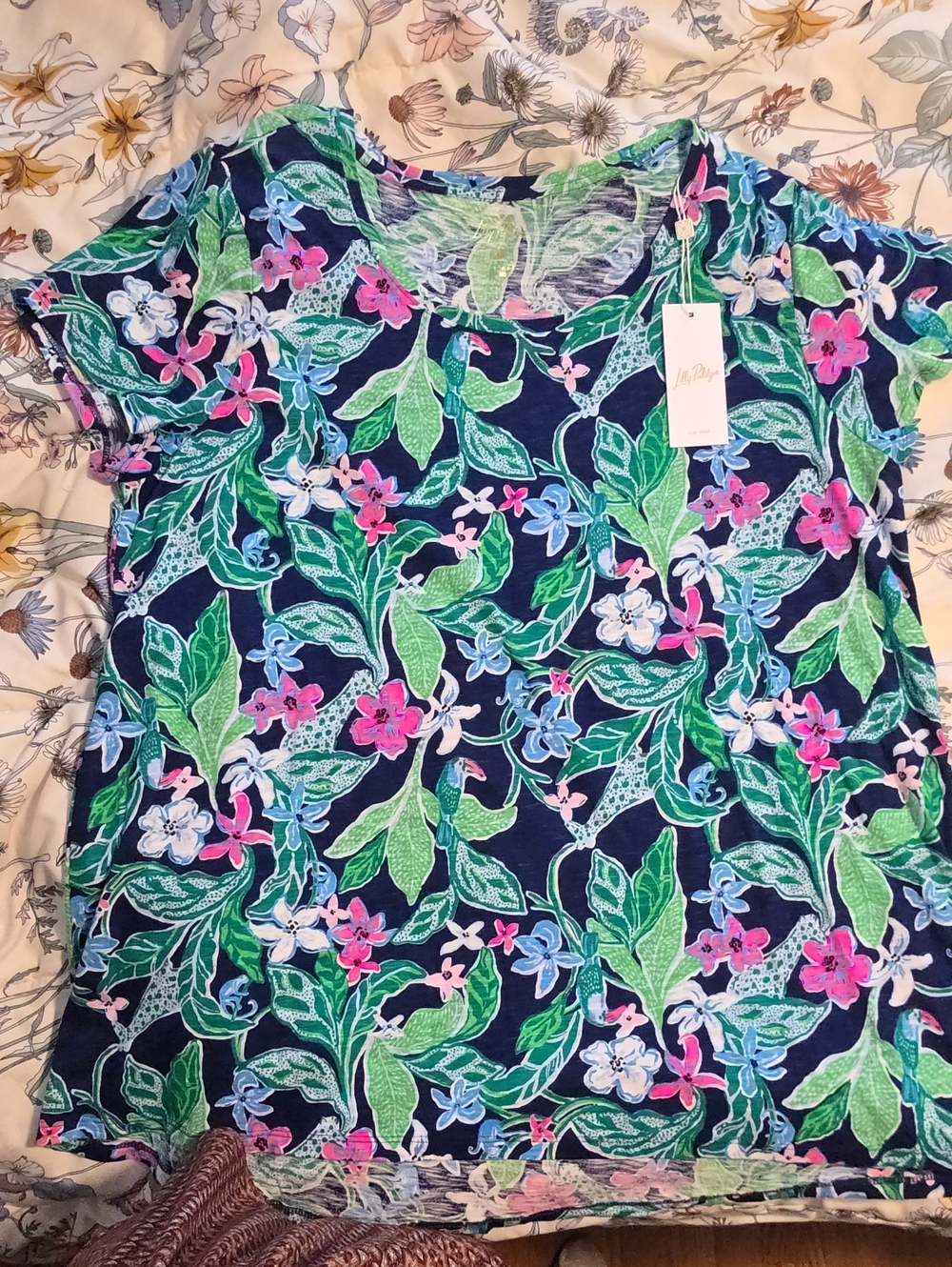 Lilly Pulitzer Navy Floral Short-Sleeve Women's Top